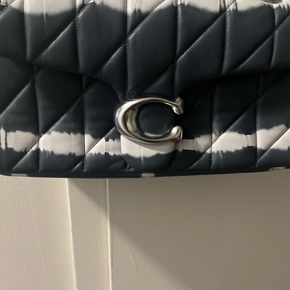 Coach Tie Dye Tabby 26 - Picture 5 of 7